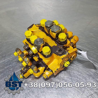 Ремонт гідророзподільника Komatsu