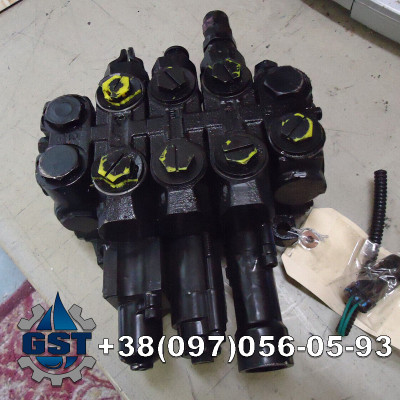 Ремонт гідророзподільника бетонного заводу